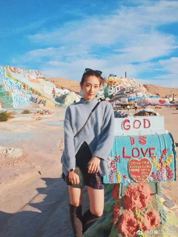 群魔乱舞啊！这届港姐颜值说断崖式下跌真不夸张……