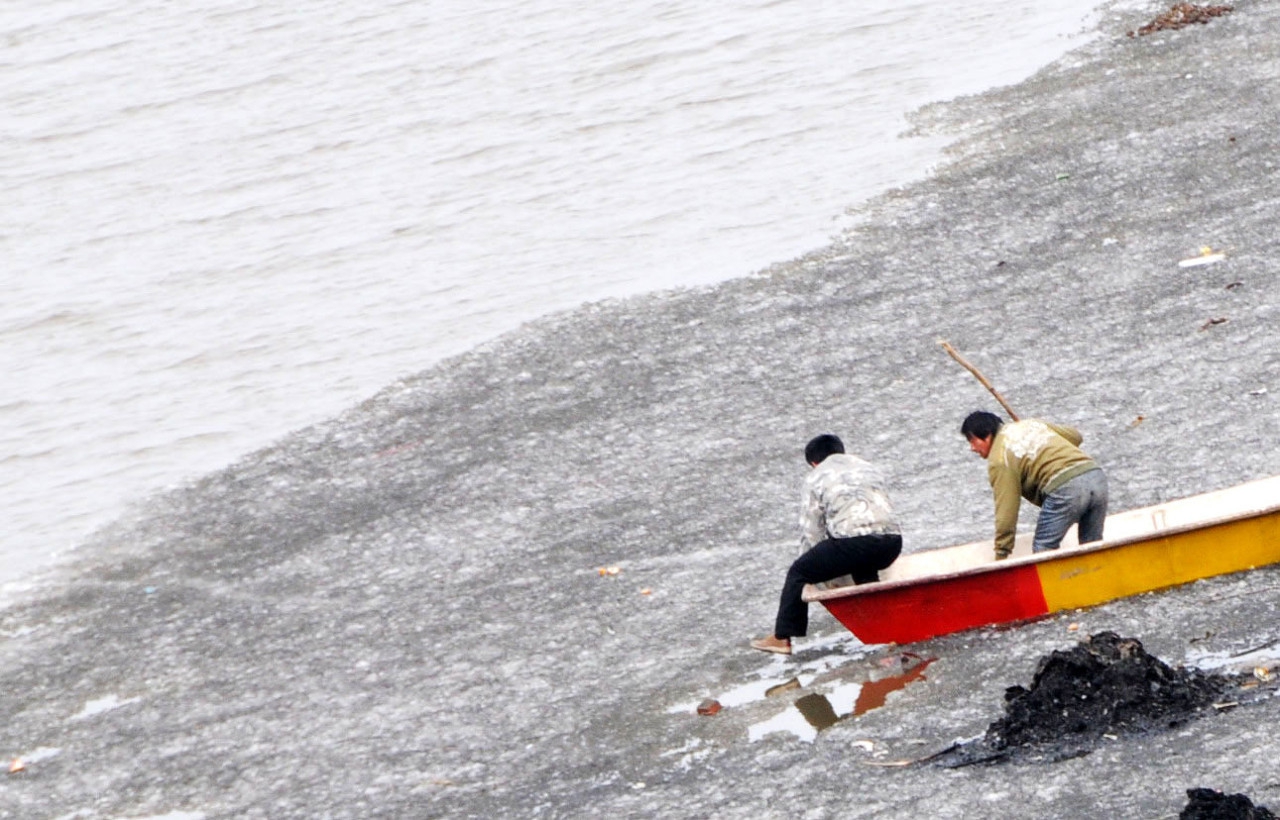 全国交通安全日班会主题演讲稿,全国交通安全日主题班会教案