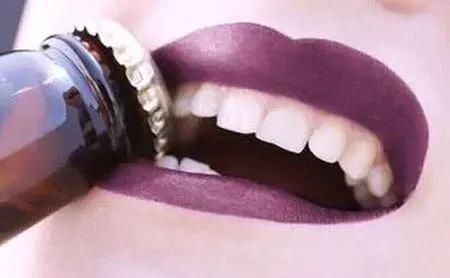 牙齿出现了隐裂有点酸感怎么办,牙齿隐裂不杀神经直接做牙套