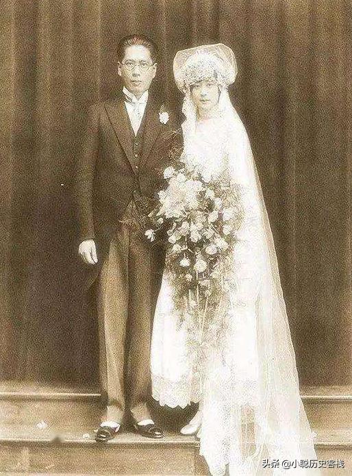 林徽因与宋美龄谁年龄大,林徽因与陆小曼的结婚照