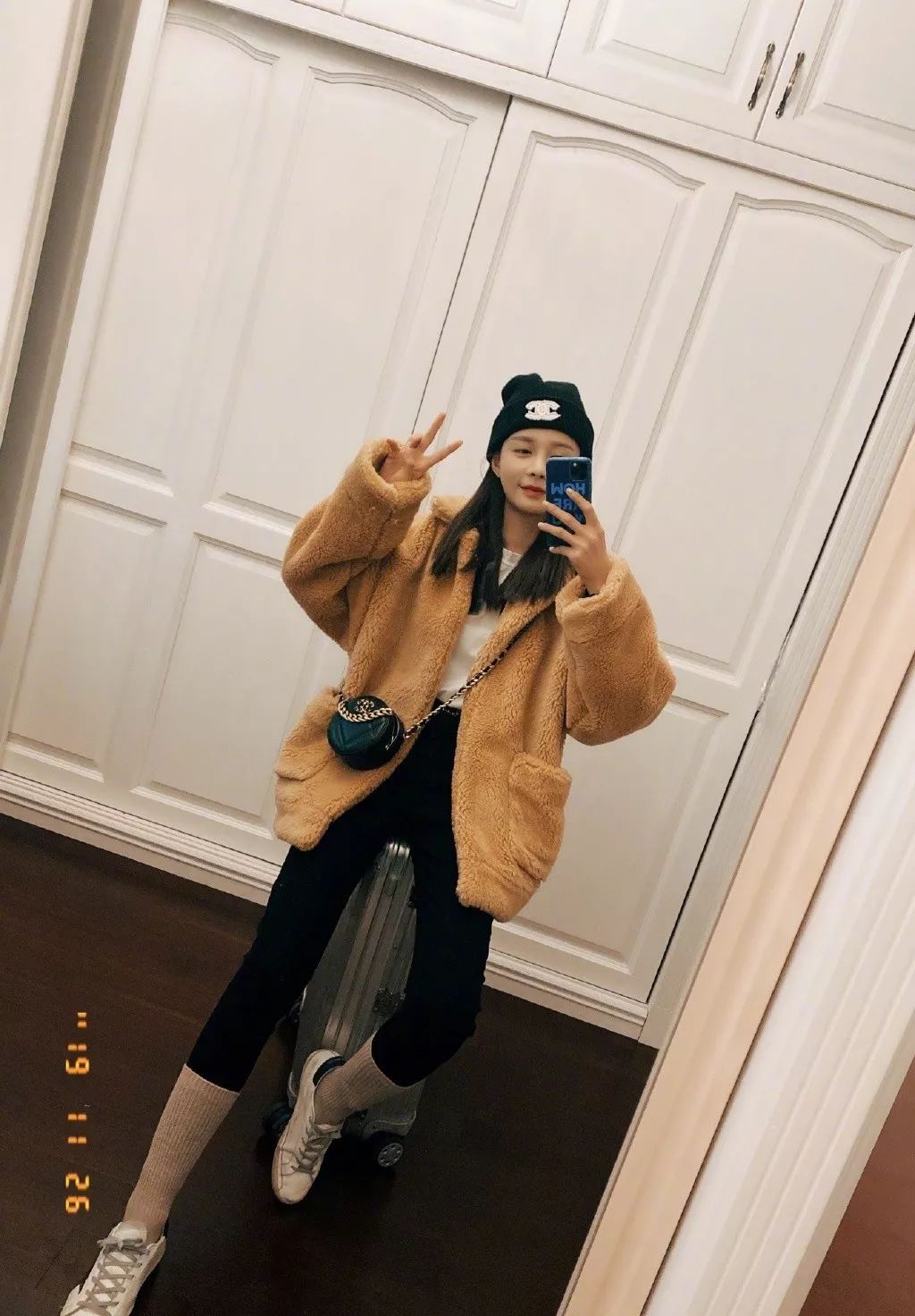 这周女艺人们传来啥潮流尖儿货刘雯我锁了