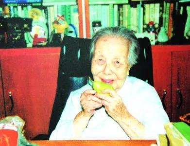 童年、大海、作家梦：冰心写作世界中的山东烟台