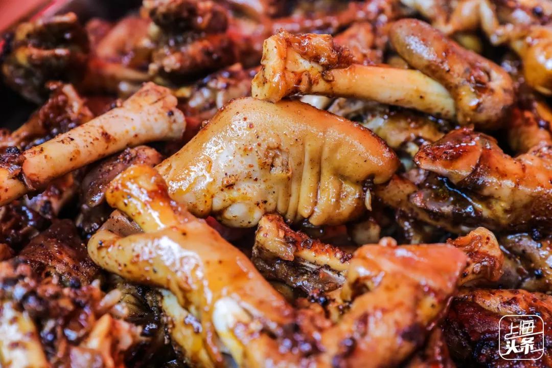 结棍！浦东版的“小*疆新**”美食一条街，让全上海人都羡慕