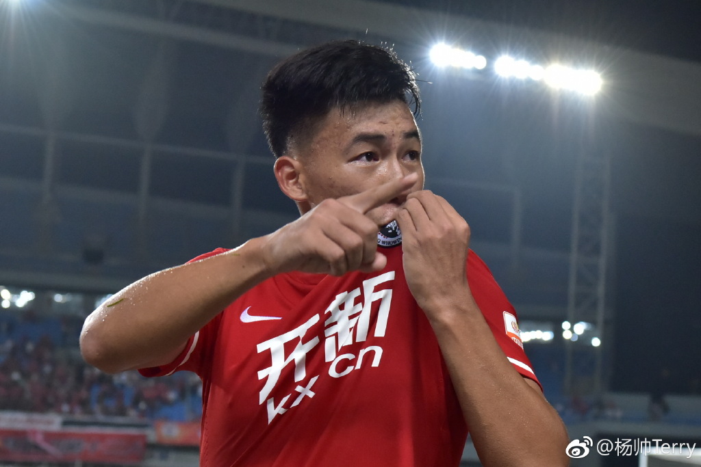 中超u23最新出场人数,中超u23集锦