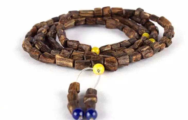 为什么沉香手串玩的人很少,沉香手串有多难玩