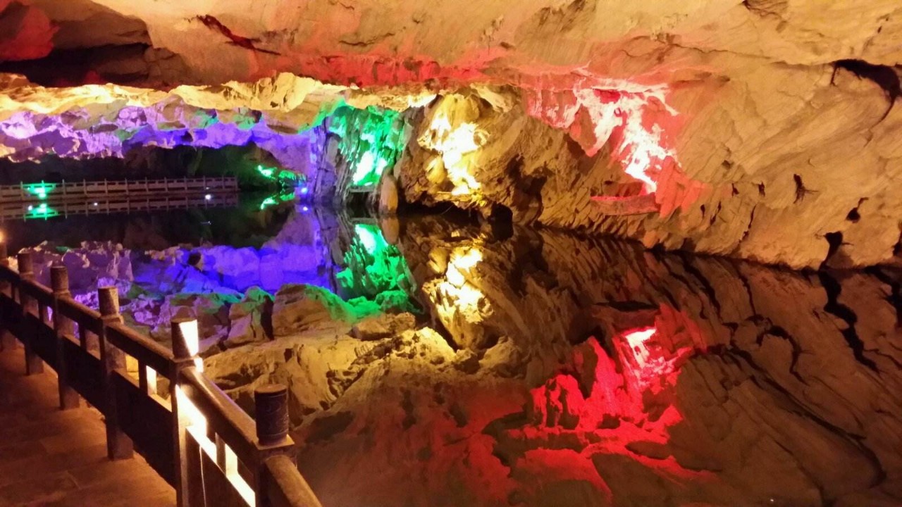 凤凰古城徒步讲解打卡视频,凤凰古城仙剑三取景地打卡