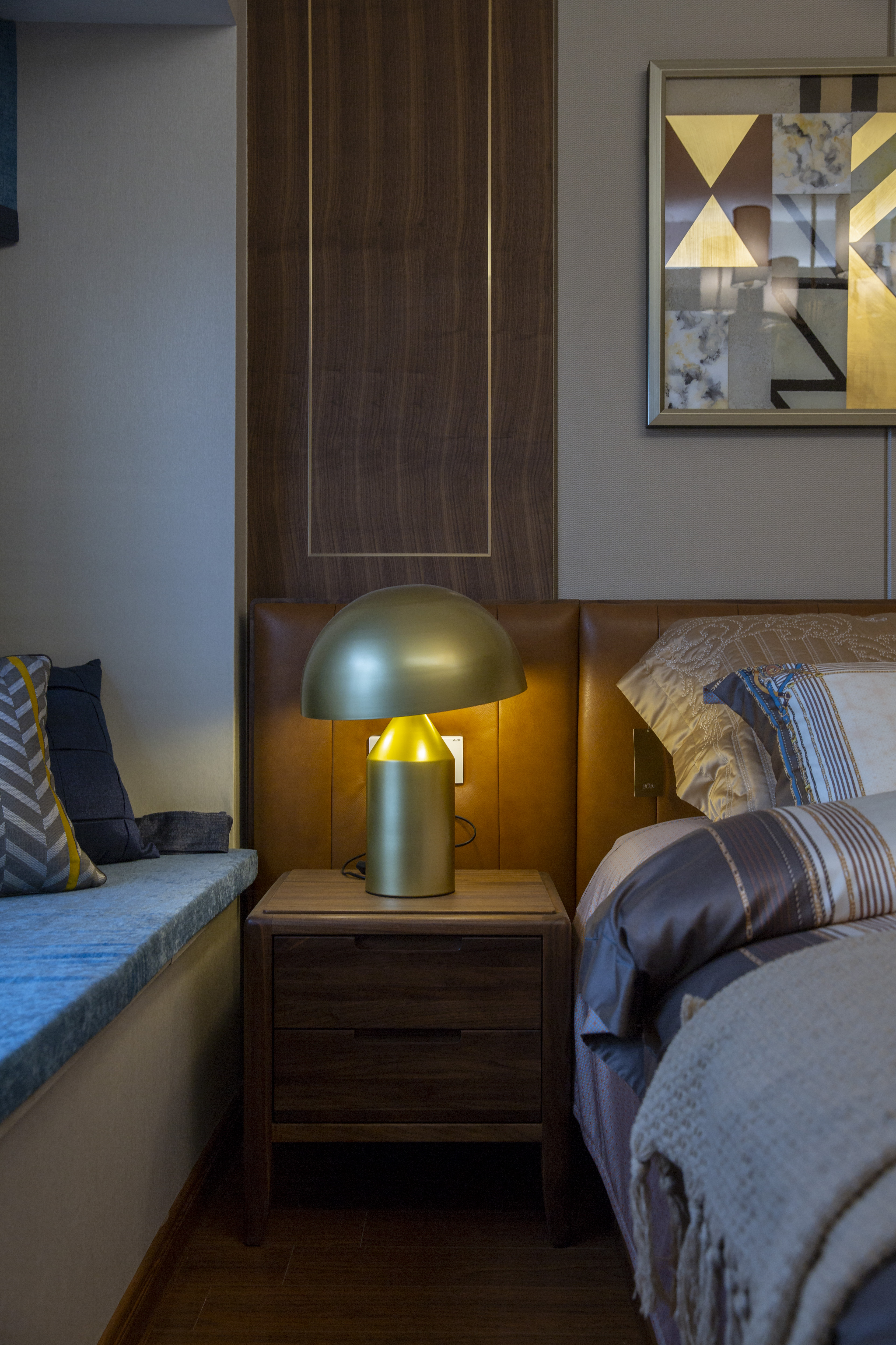 卧室空间小如何最大的利用空间,卧室的舒适度决定睡眠质量