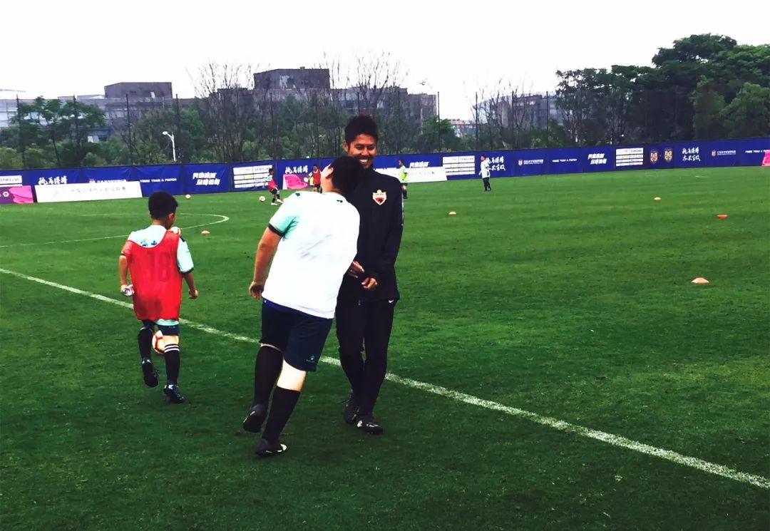 乐山孝志在哪里搞青训,乐山孝志青训队员