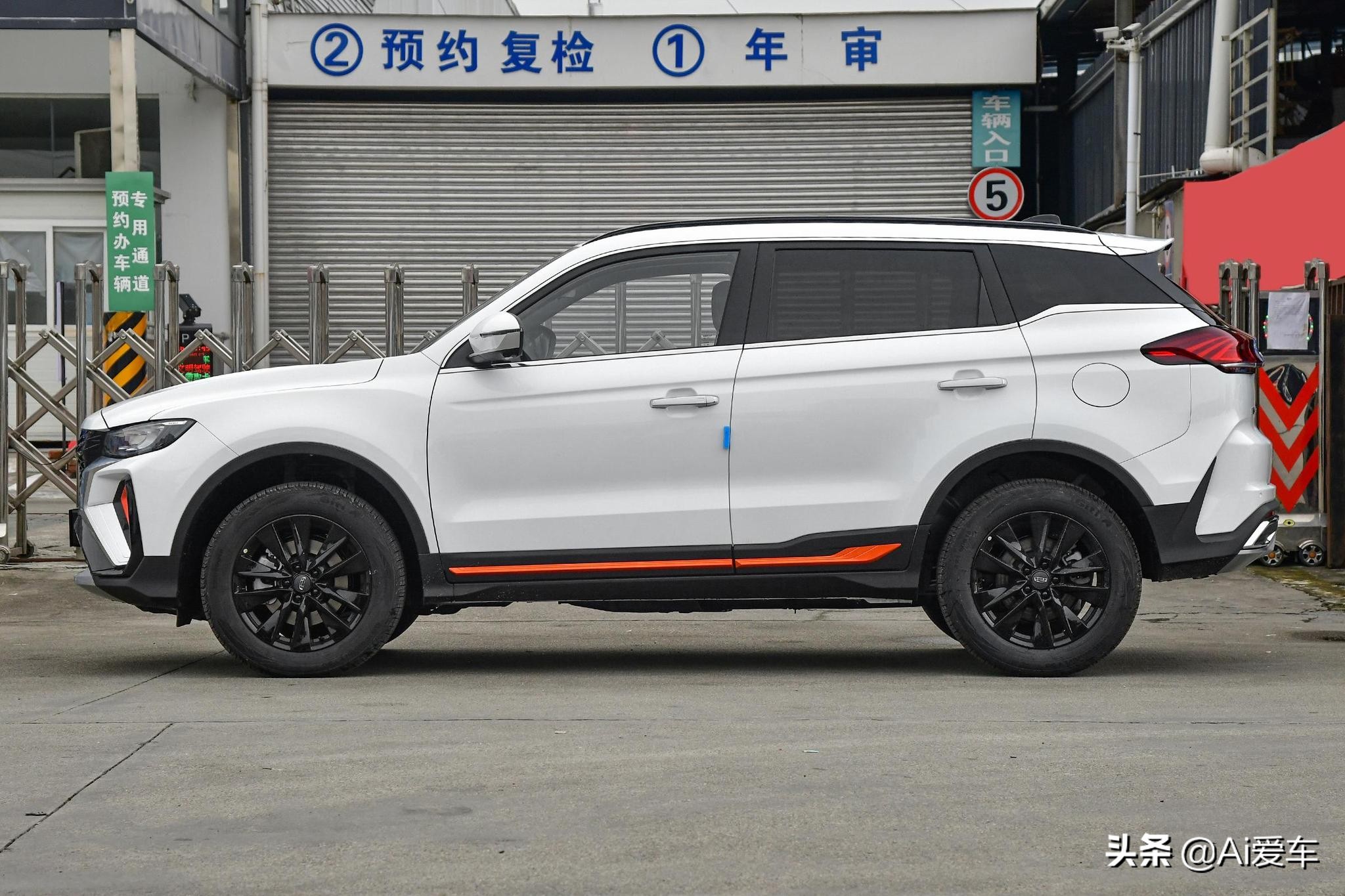 2020款吉利博越1.8t自动suv落地价,省油空间大动力足价格便宜的suv