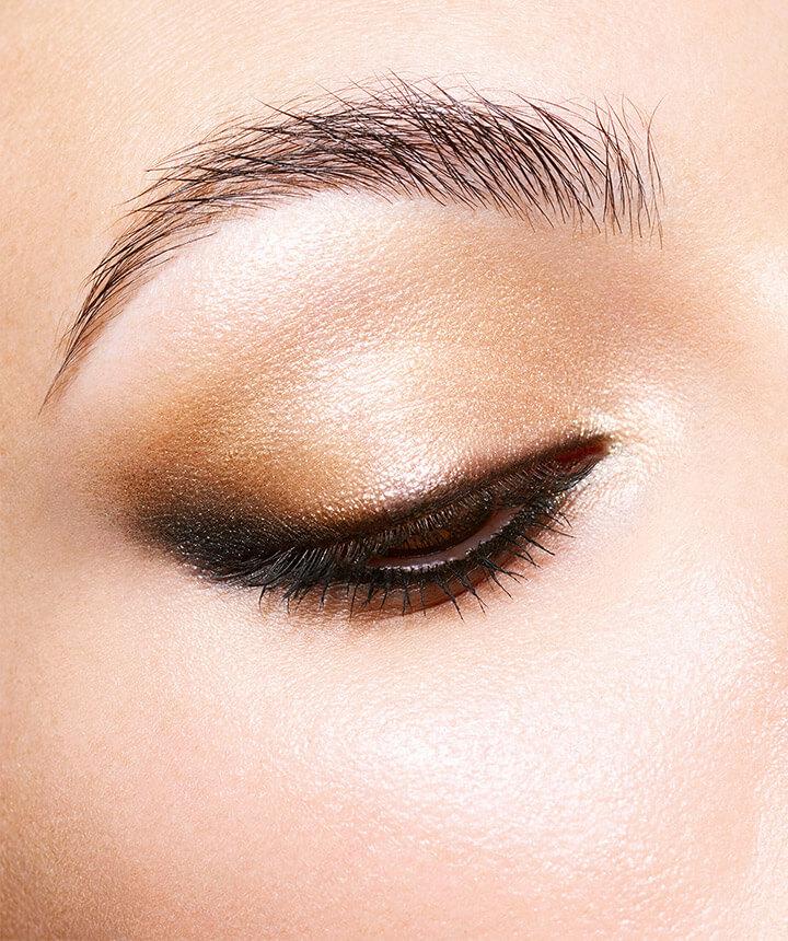 致敬百年传奇N°5香水，CHANEL呈献金灿2021圣诞限量彩妆系列