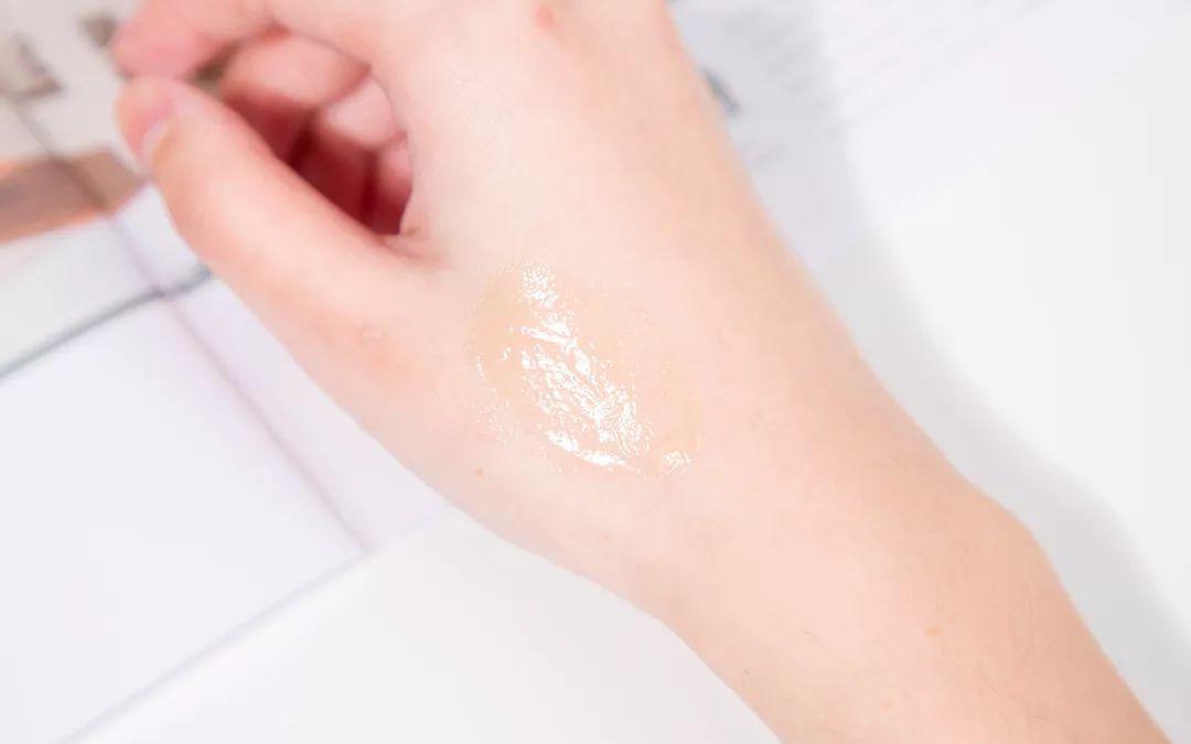 让你的嘴巴滋润一整个冬天,8款好用润唇膏