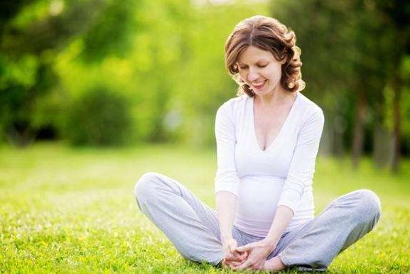 爬楼梯可以加速顺产?“传言”的背后利弊你了解吗,这三招很有效