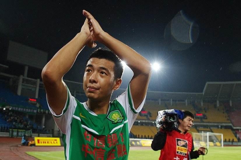 足球职业化后那些让人记忆深刻的国产中场发动机