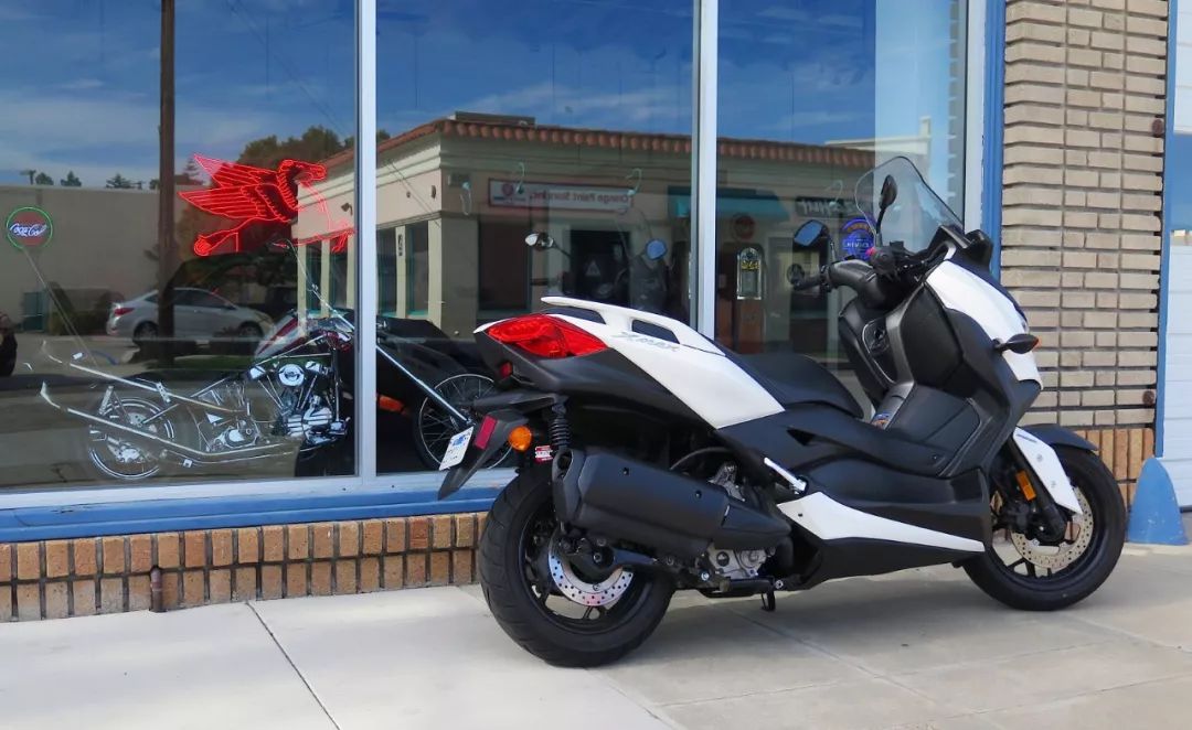 雅马哈xmax300带音响二手,雅马哈24款xmax300深度体验