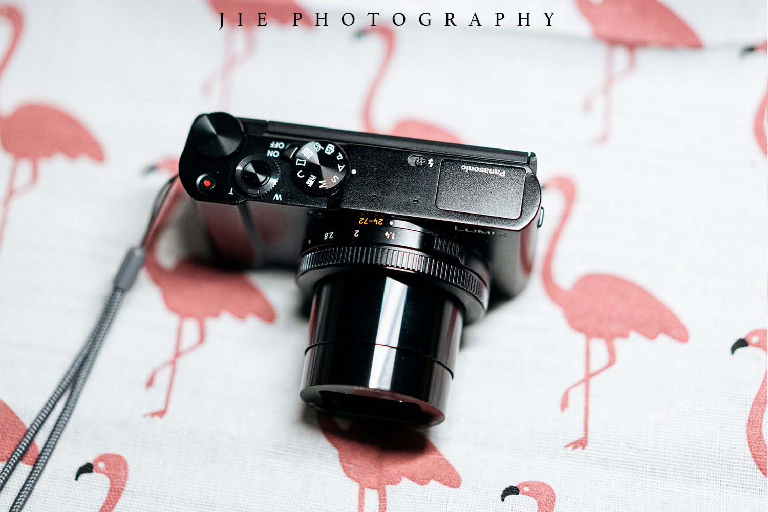 黑卡5a和松下lx10怎么选,松下lx10相当于索尼黑卡几代