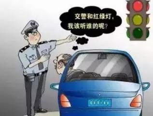 闯红灯导致交通事故怎么判,闯红灯出现事故有责任吗