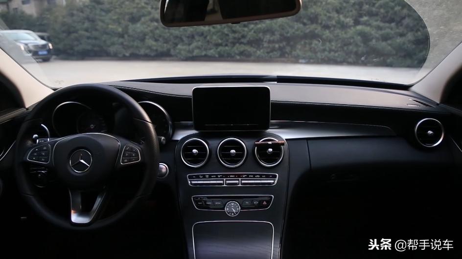 评测新款奔驰c260,奔驰c200l和c260l区别二手