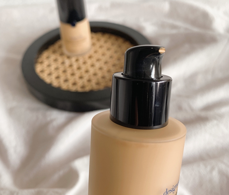 阿玛尼和雅诗兰黛粉底液哪款好用,阿玛尼粉底雅诗兰黛粉底液哪款好