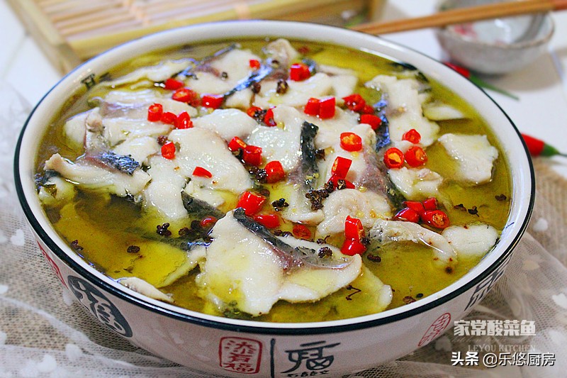 年夜饭年年有鱼怎么做,年夜饭上必有的菜做法视频