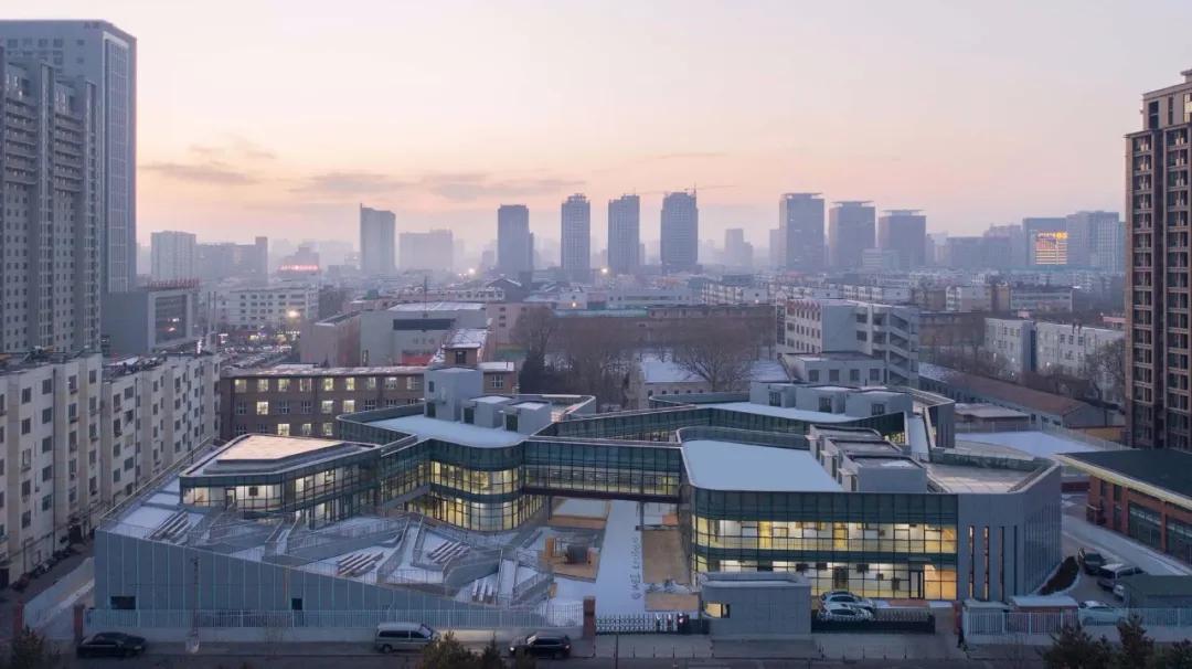 高端幼儿园设计效果图,单层幼儿园设计图及效果图