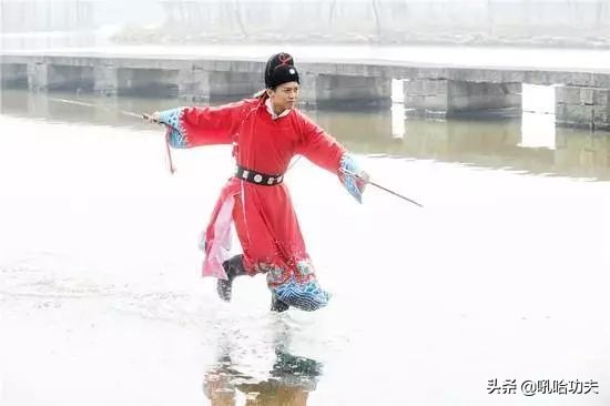 传说中轻功是如何练成的,传说中的轻功怎么练