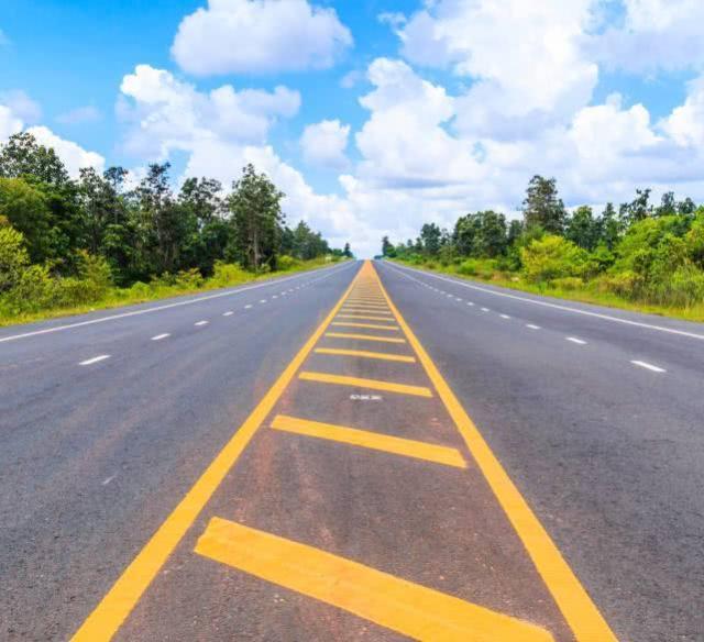 最近为什么好多地方限速100,为什么国内限速是120