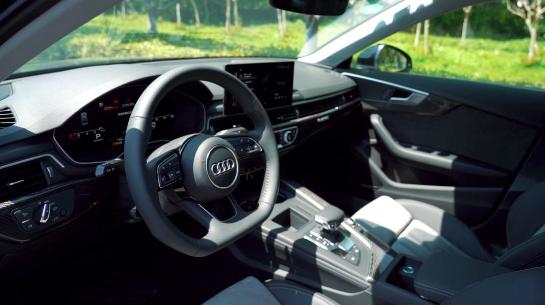 新奥迪a4l跟新宝马3系,运动性