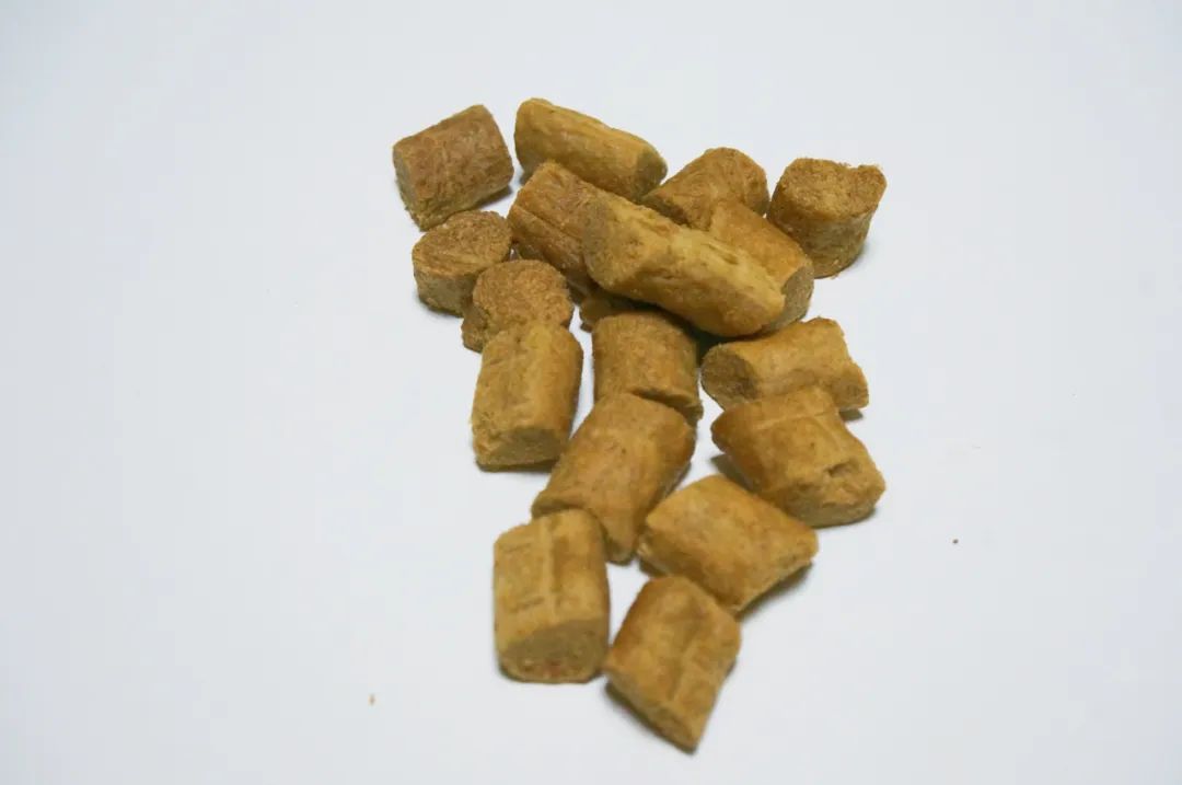 猫粮测评红黑榜图文,喵友家冻干猫粮