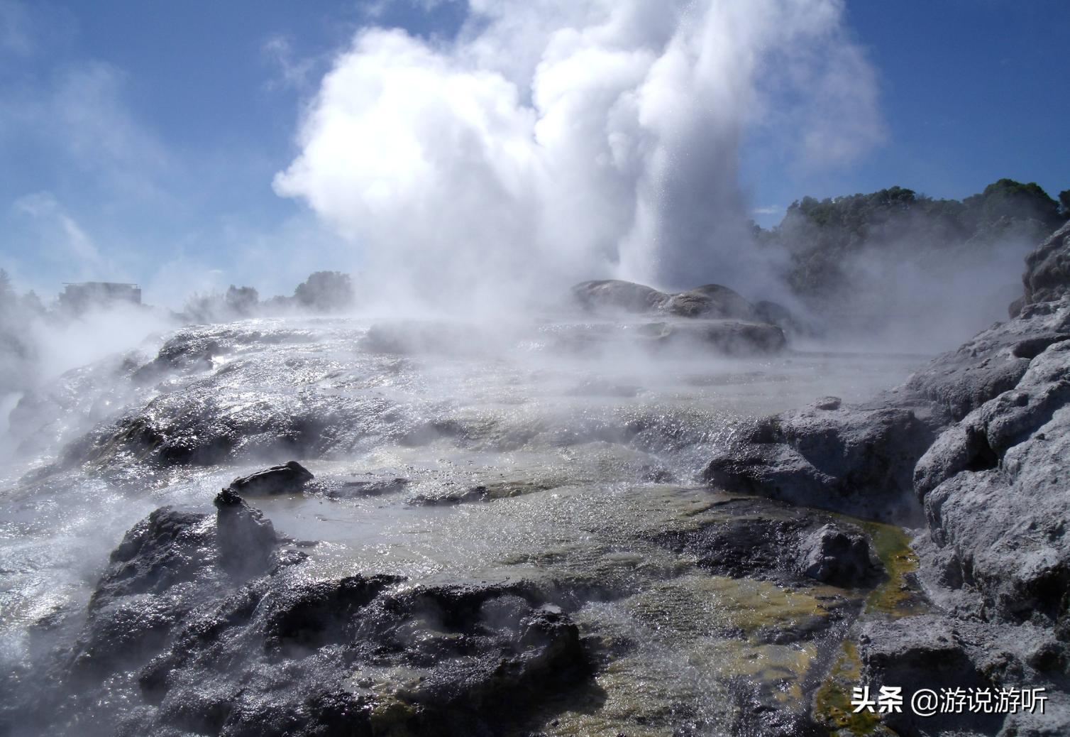 一句话看世界,看世界的句子经典语录