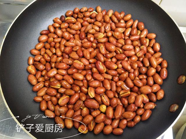 油炸花生米,吃不完容易返潮,多加1味料,花生米1周不回潮