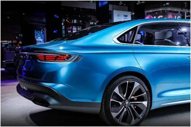 吉利美人豹和汽车比速度,吉利2020款美人豹图片