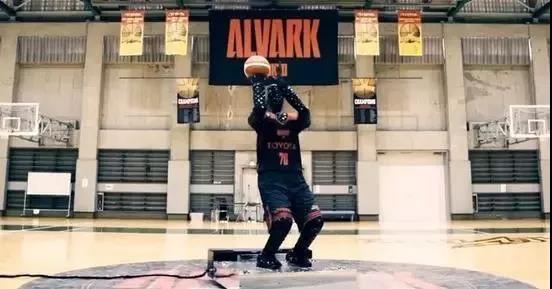 丰田机器人的灵活性,丰田篮球机器人