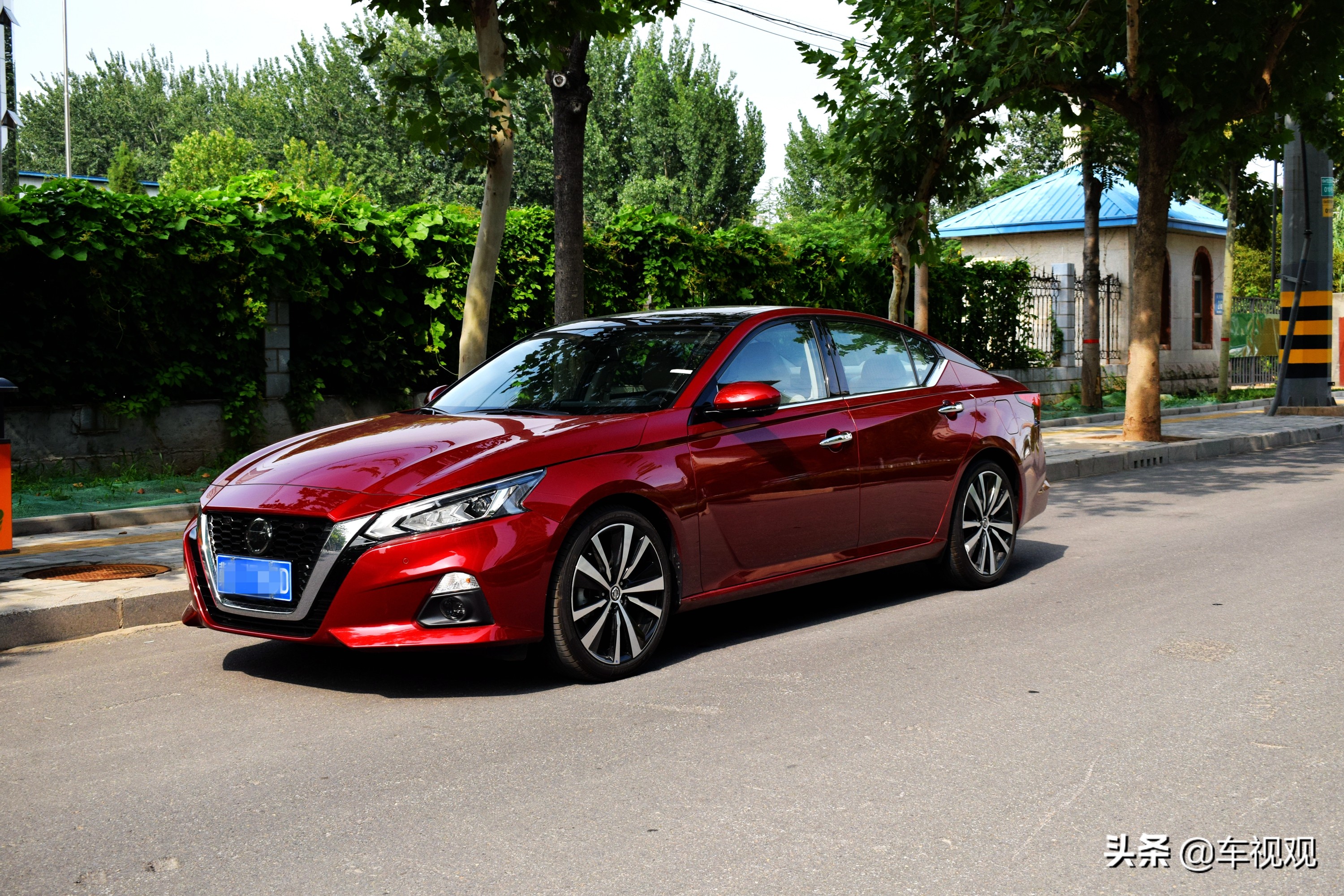 2021款天籁中保研碰撞测试,天籁碰撞测试中保研第一名