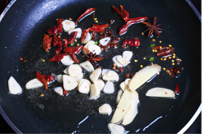 下饭辣椒酱的做法最正宗的做法,下饭烤辣椒酱的制作方法视频