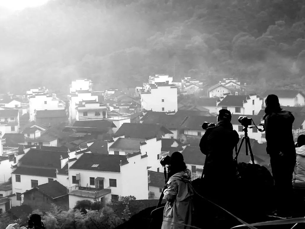 婺源篁岭赏秋,晒秋江西婺源篁岭