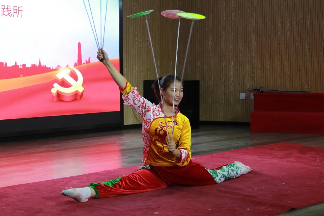 情满重阳孝亲敬老,金秋重阳敬老行浓情关爱暖人心