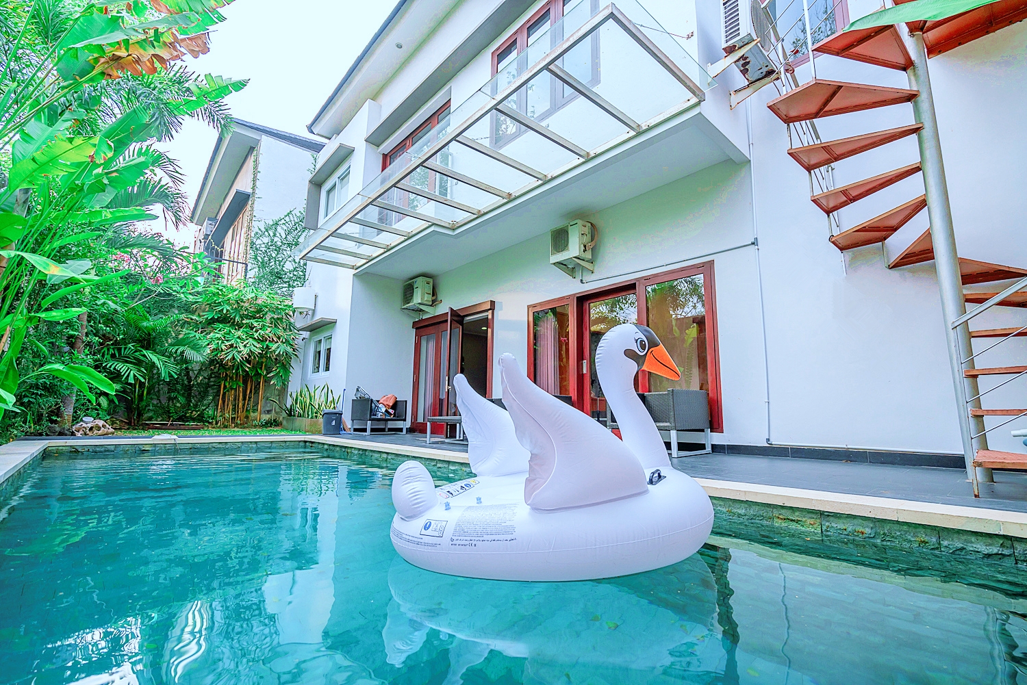 巴厘岛网红海边豪华酒店,巴厘岛超豪华海边酒店