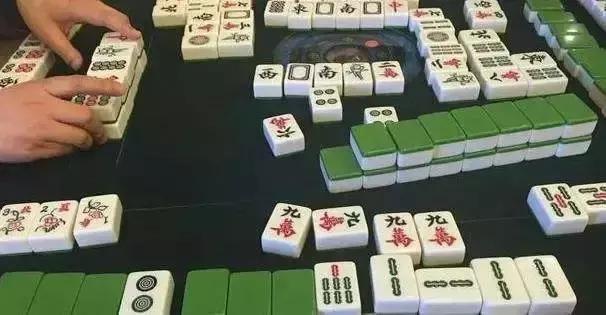 打开武侯人的“娱乐”记忆，竟然是时尚复古风的前辈