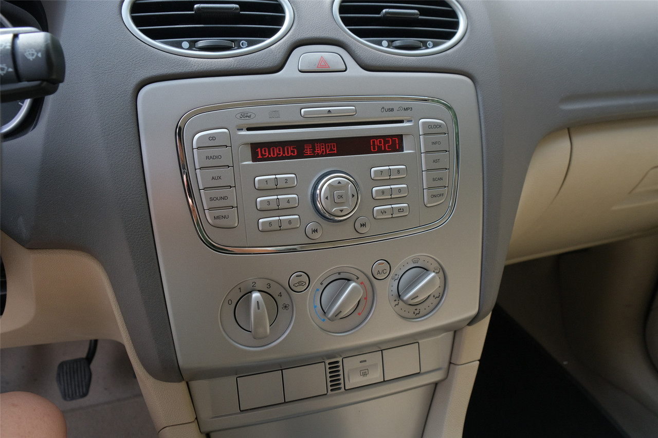 5年才跑1万7，4万可买的极品福克斯「图文笔记」