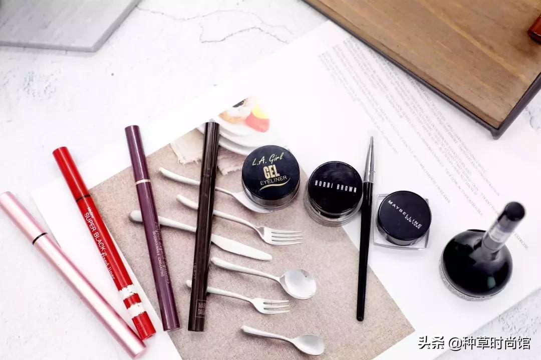 初学者如何使用kissme眼线笔,kissme眼线笔真实测评黑茶色