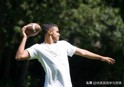 英语阅读football,football的英文短文