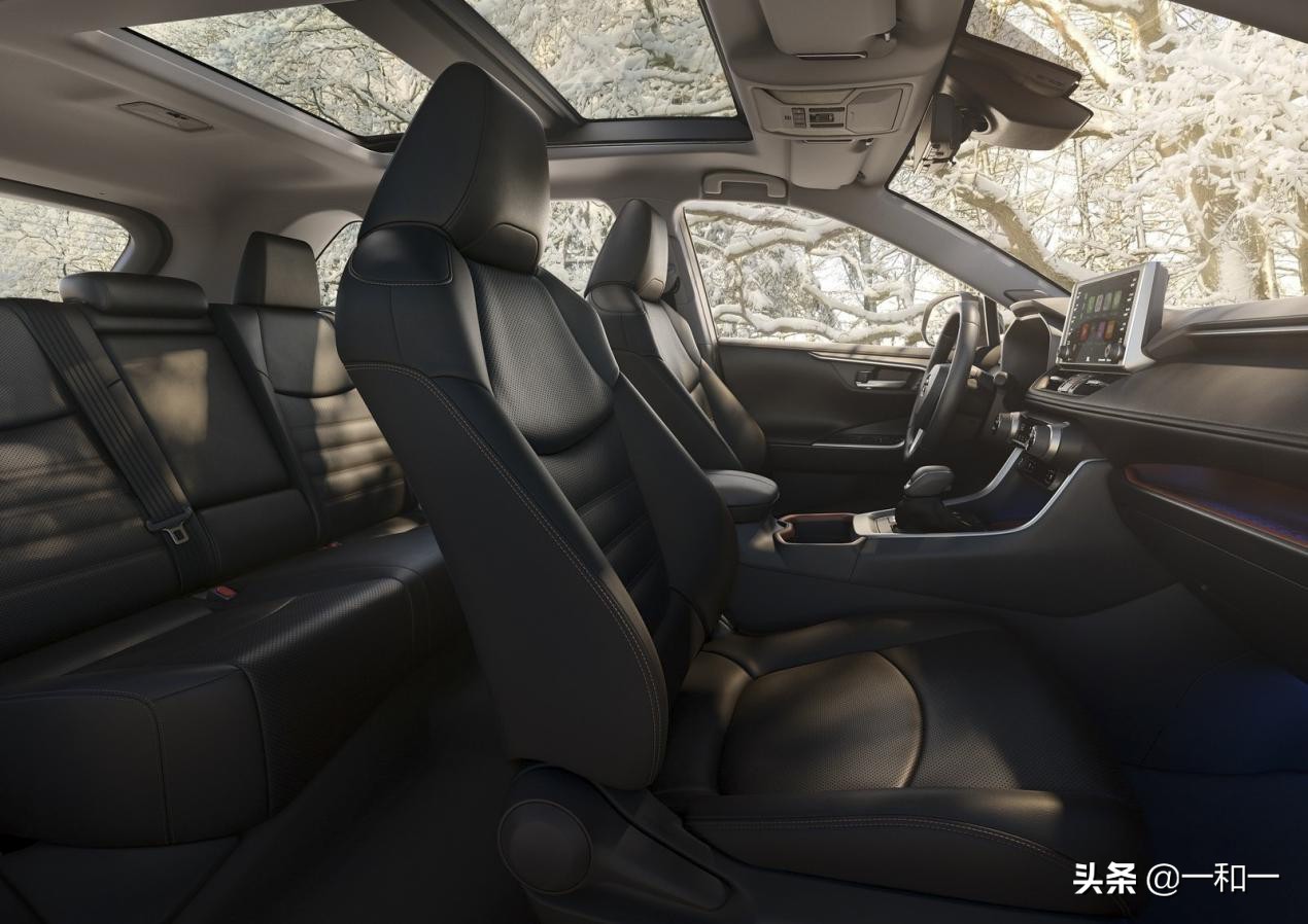 丰田rav42019口碑最好的车,2023款丰田rav4荣放热销款测评