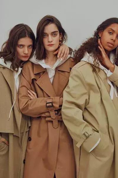 秋天买什么颜色风衣,冬天怎么挑选风衣