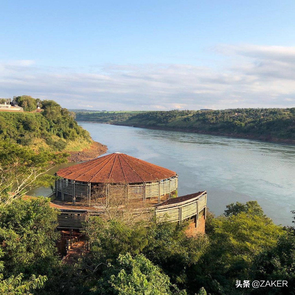 住在国界线的人,住在国境线周围是种怎样的体验