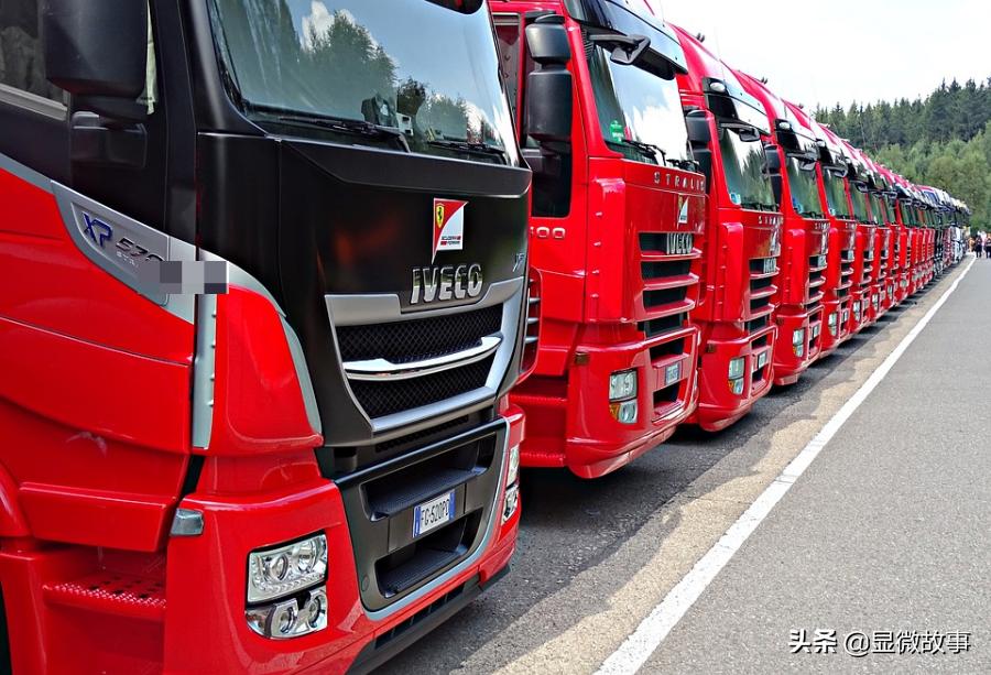 货运司机被挤压,被货车挤下高速的司机怎么样了