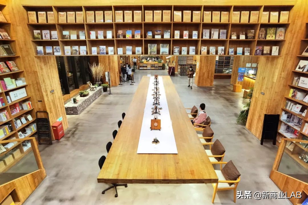 无印良品在武汉的第一家店,武汉无印良品最大的店