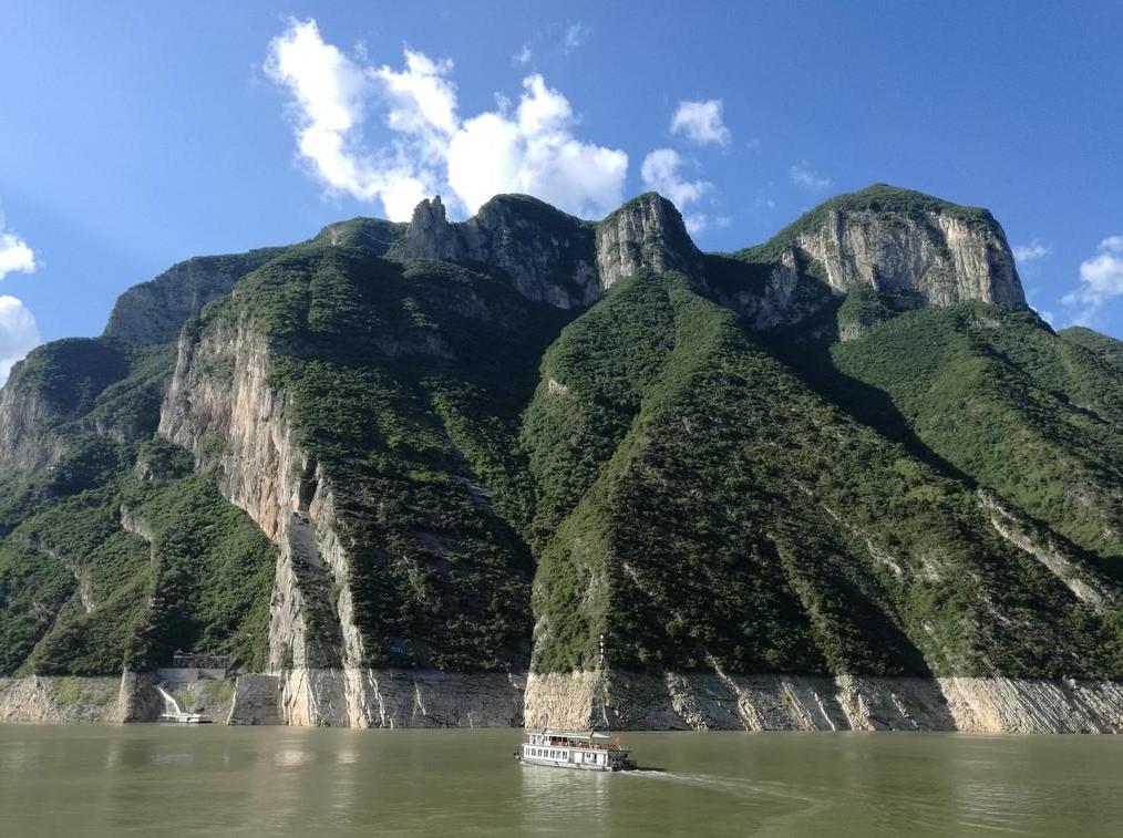 豪华游轮游三峡船票包括哪些内容,宜昌三峡两坝一峡豪华游轮船票