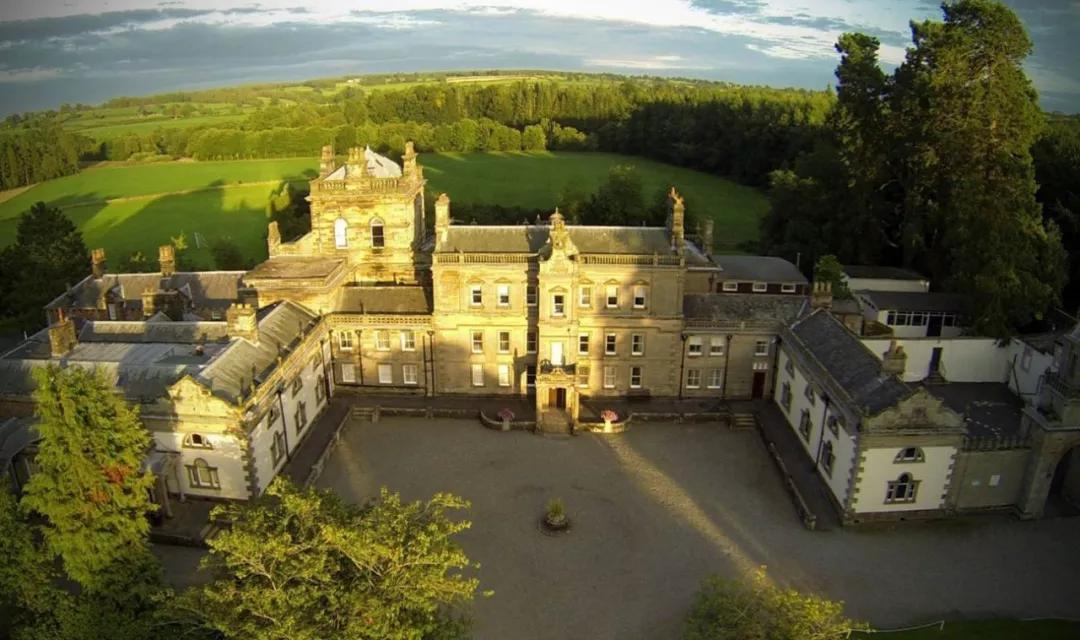 英国十大顶级私校学费,英国口碑最好的私校