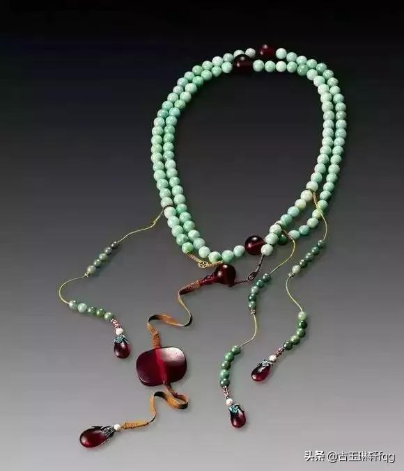 皇上身上的朝珠多少钱,皇帝的天价宝贝电视剧