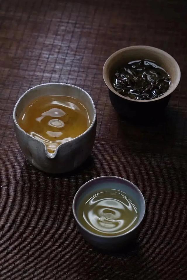 一人一茶一炷香,一茶一坐提示牌